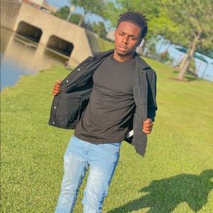 Meet your Posher, Hubert